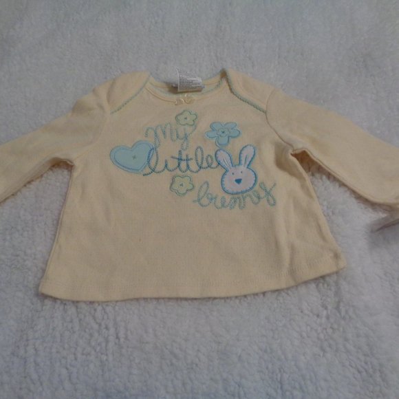 VITAMINS Baby 2 Piece Bunny Outfit with Rattles in Feet Size 6 - 9 Month… - Picture 2 of 9
